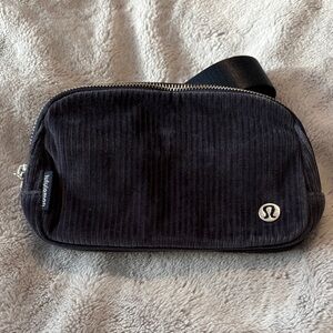 NWT lululemon athletica Corduroy Belt Bag 1L in True Navy